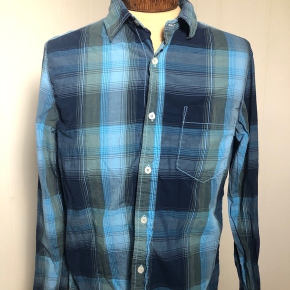 - Mens Blue Shirt. Size Small. Aeropostale. - Picture 2 of 6